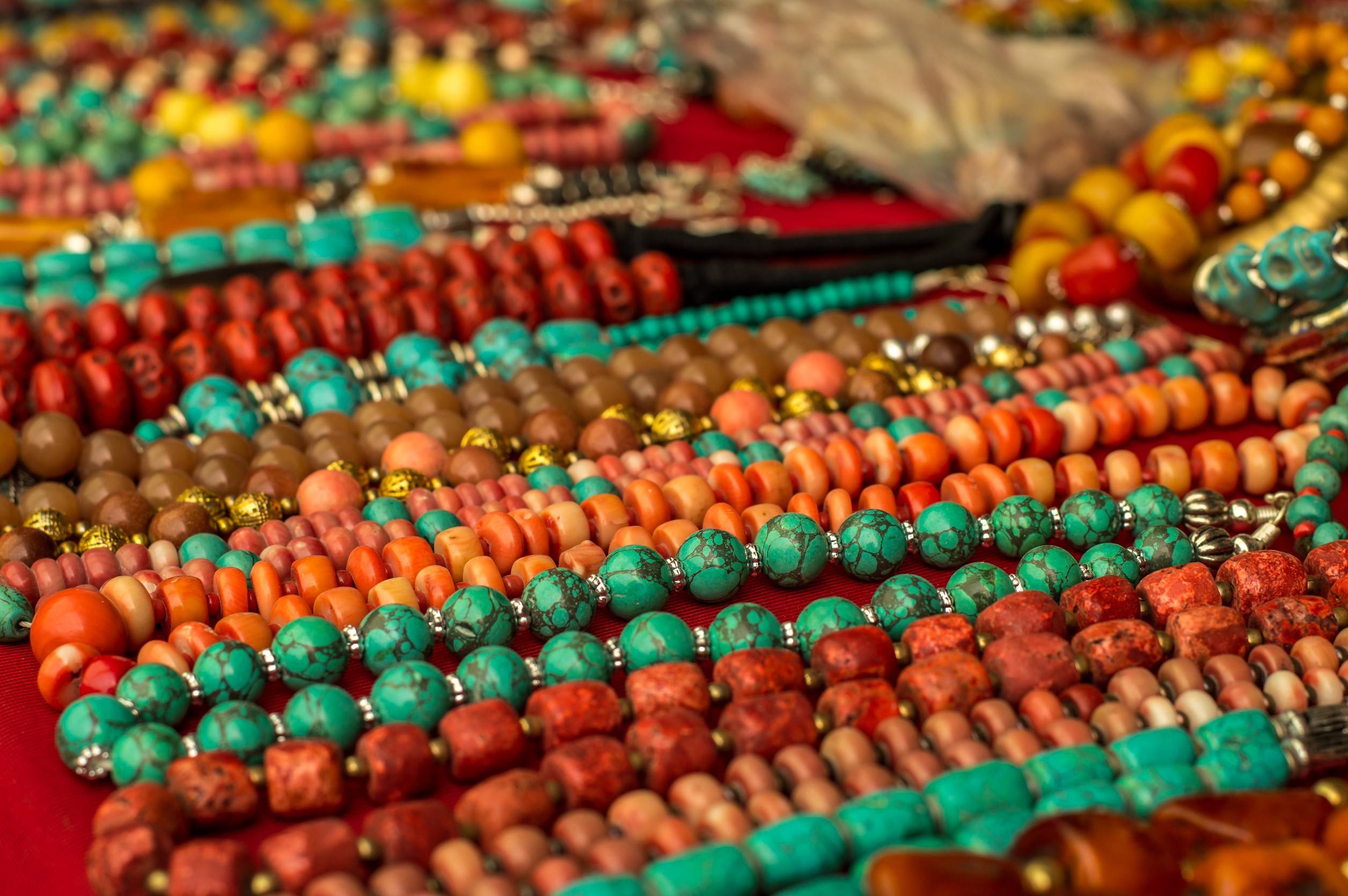 Kazuri Beads Women